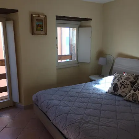 Apartment Chi Ghinn Appartaments Bee